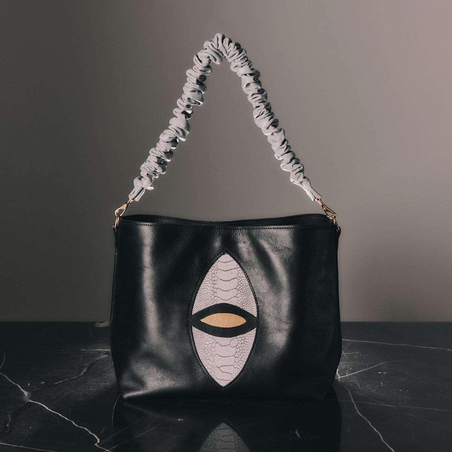 Billie Bucket - Reign